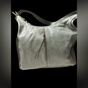 Hobo Brand Elegant Soft Olive Green Leather Shoulder Bag zip top